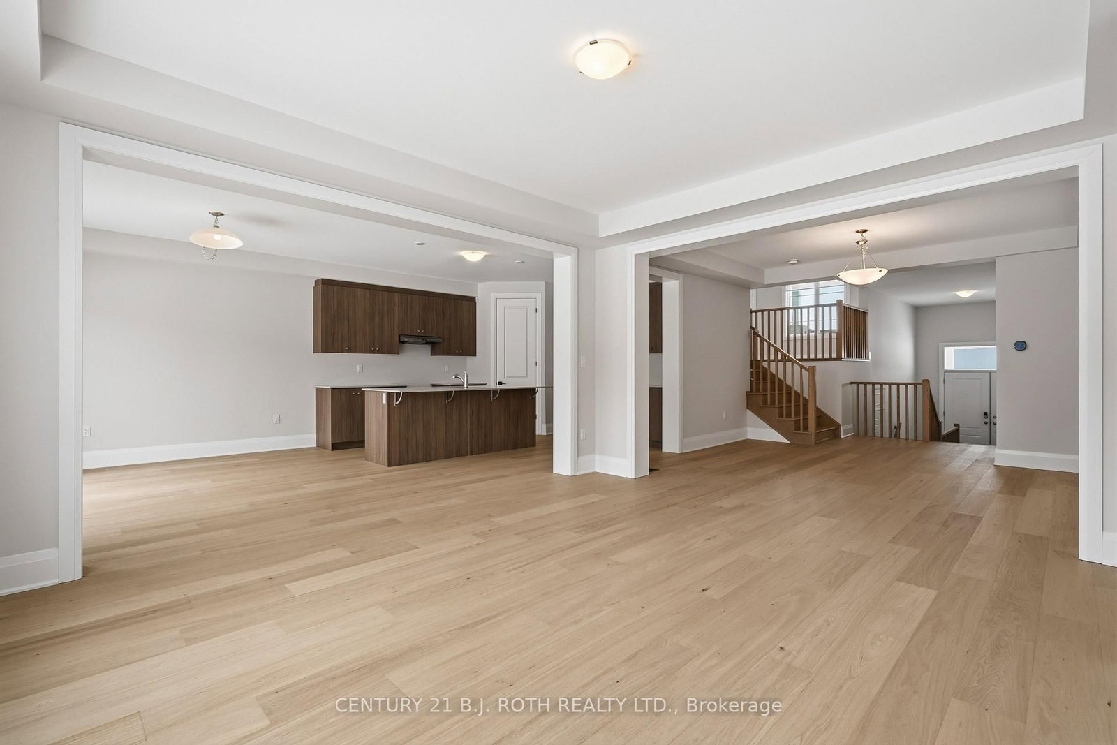 Detached House for sale at 395 Reid Drive, Barrie, Ontario, L9J 0G5 - Rural Barrie Southwest - MLS: S12921000