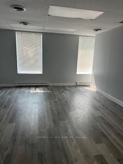 10 Peter Street N - Photo 14