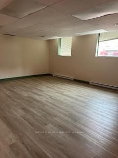 10 Peter Street N - Photo 16