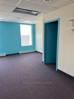 10 Peter Street N - Photo 3