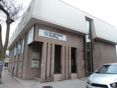 203 - 10 Peter St | Orillia | Image