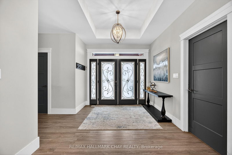 17 Pine Ridge Tr, Oro-Medonte, L4M 4Y8 | Image 3