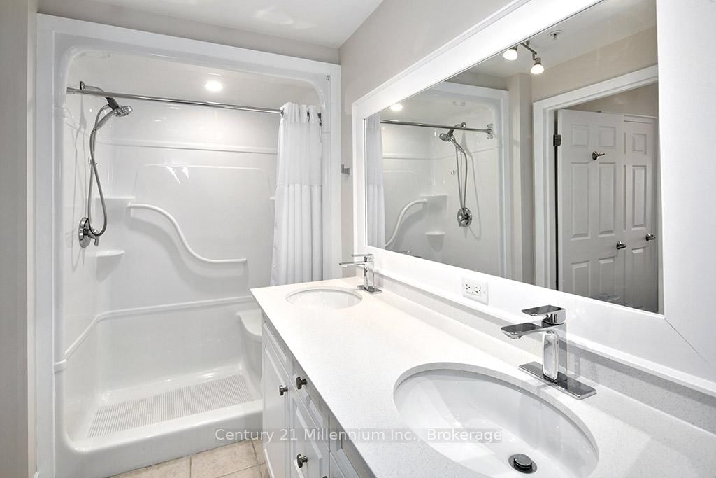 91 Raglan Street, Unit 302 - Photo 18