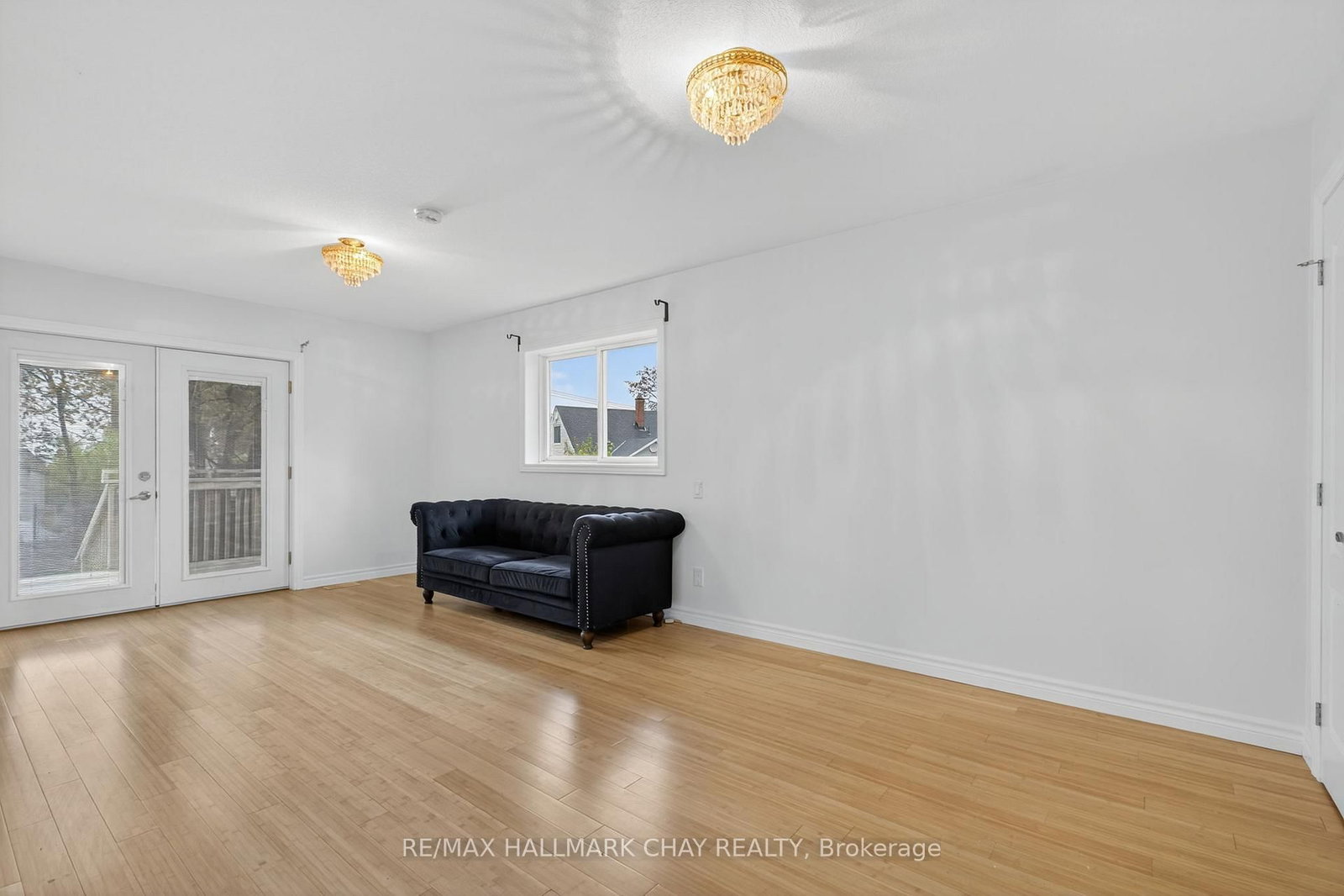 Detached House for sale at 29 Oakley Park Square, Barrie, Ontario, L4M 2K2 - Wellington - MLS: S12924452