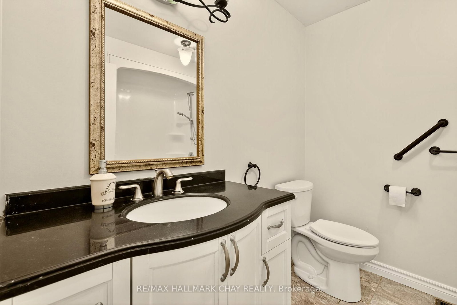 Detached House for sale at 29 Oakley Park Square, Barrie, Ontario, L4M 2K2 - Wellington - MLS: S12924452