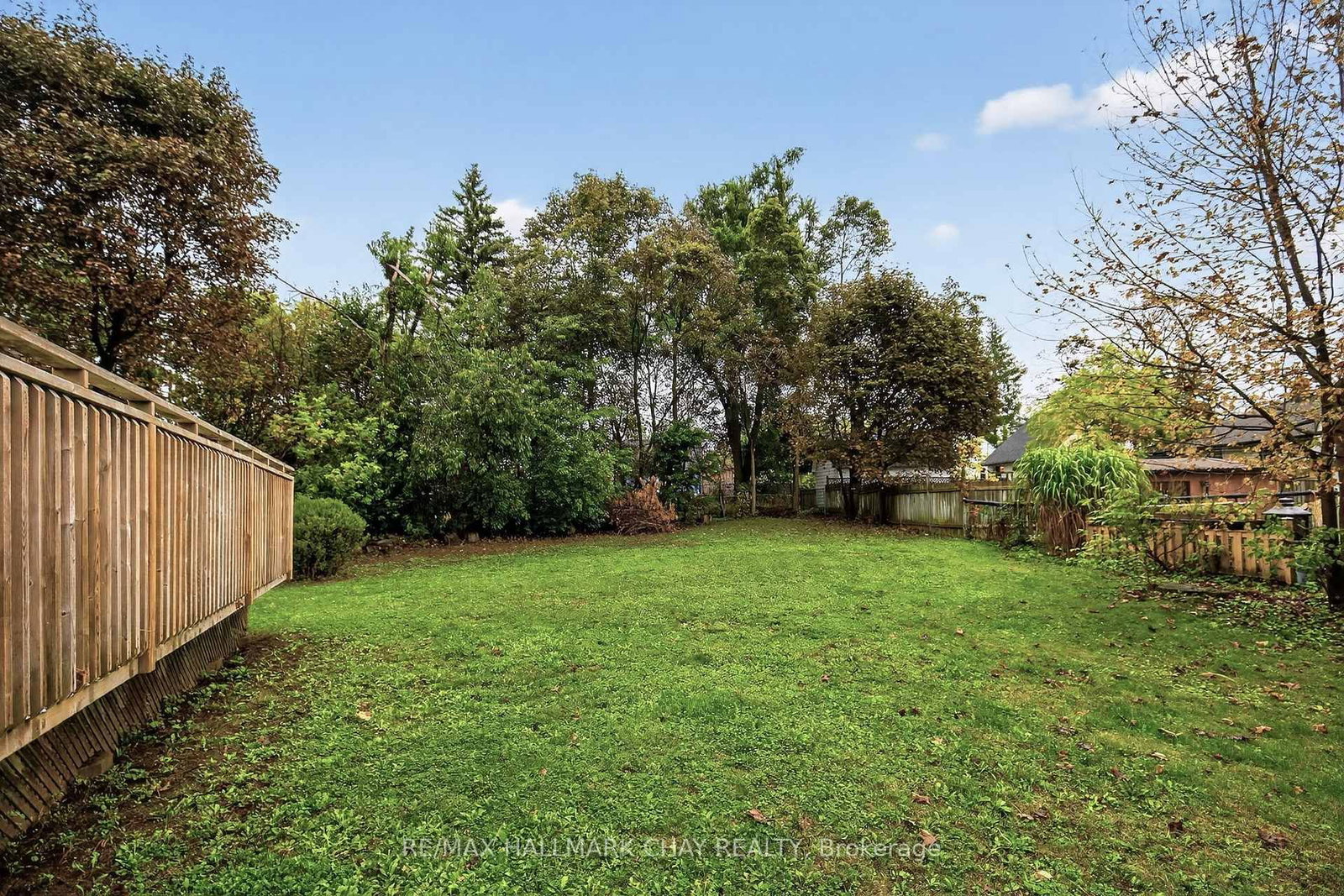 Detached House for sale at 29 Oakley Park Square, Barrie, Ontario, L4M 2K2 - Wellington - MLS: S12924452