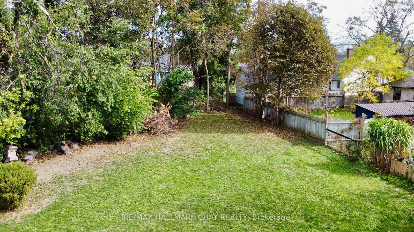 Detached House for sale at 29 Oakley Park Square, Barrie, Ontario, L4M 2K2 - Wellington - MLS: S12924452