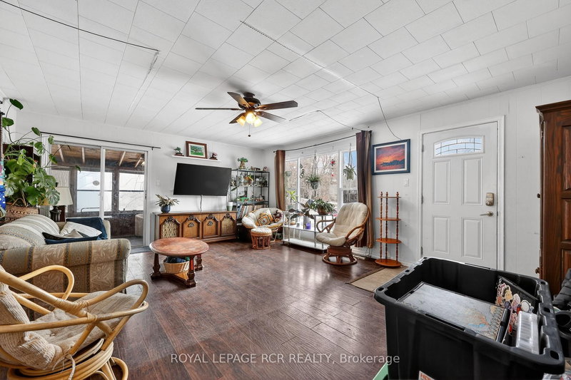 75 Hazel St, Tay, L0K 2C0 | Image 3