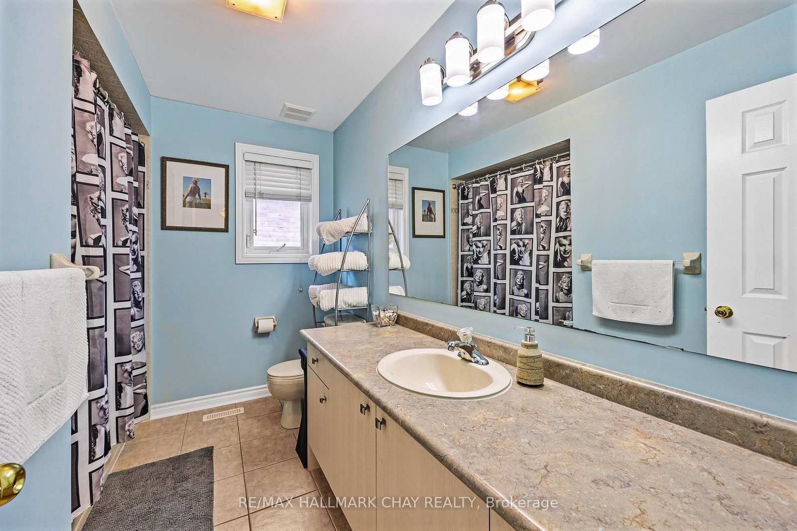 Detached House for sale at 66 Penvill Trail, Barrie, Ontario, L4N 5C5 - Ardagh - MLS: S12924954