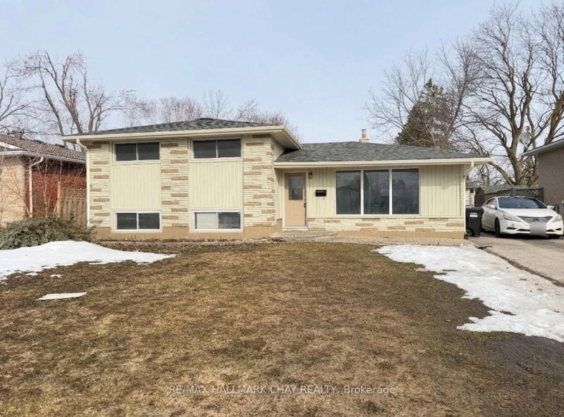 home for lease on 912-56 Lakeside Terrace