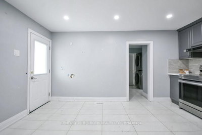 44 Sanford Street — photo 6