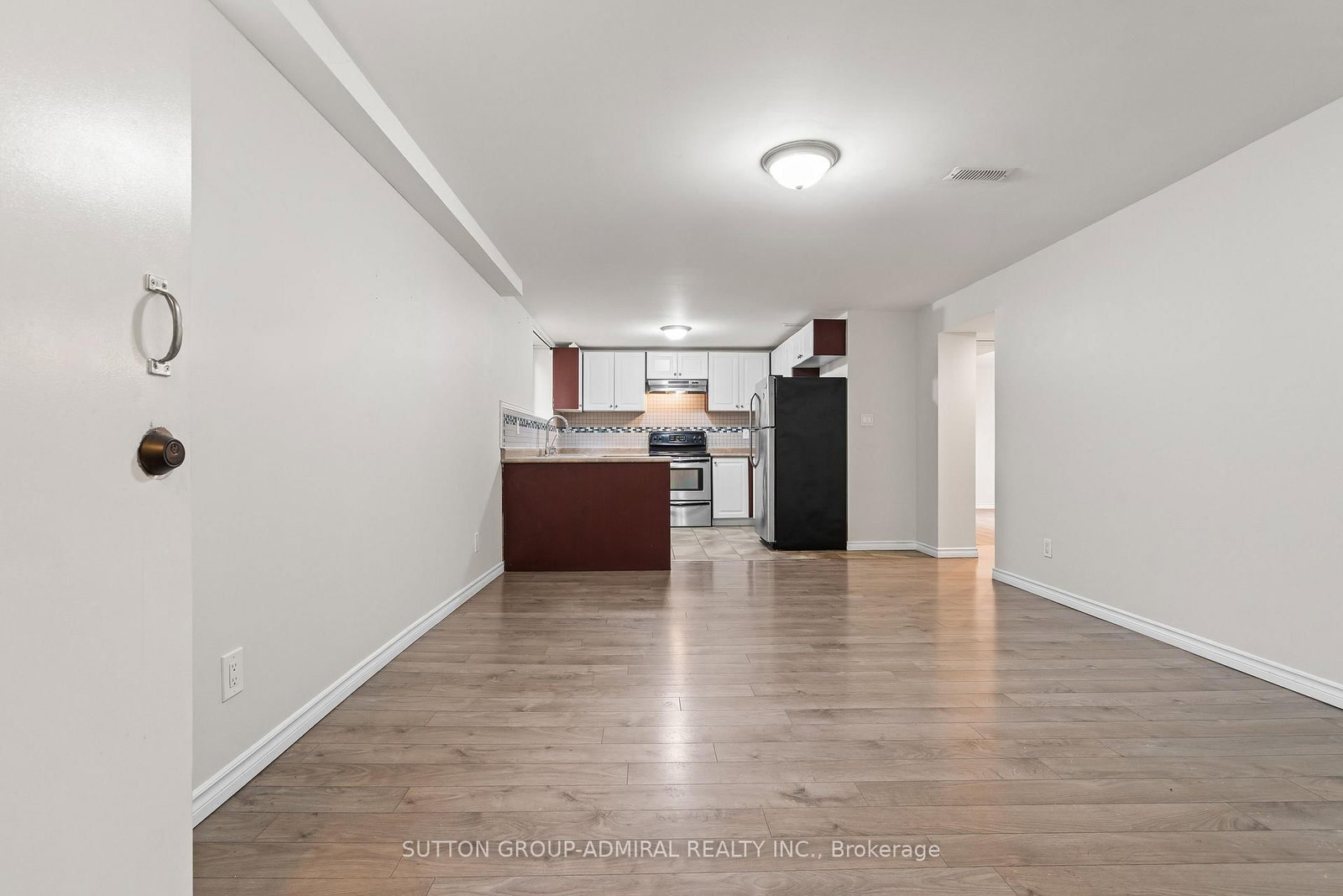 Detached House for sale at 110 Cumberland Street, Barrie, Ontario, L4N 2P7 - Allandale - MLS: S12925742