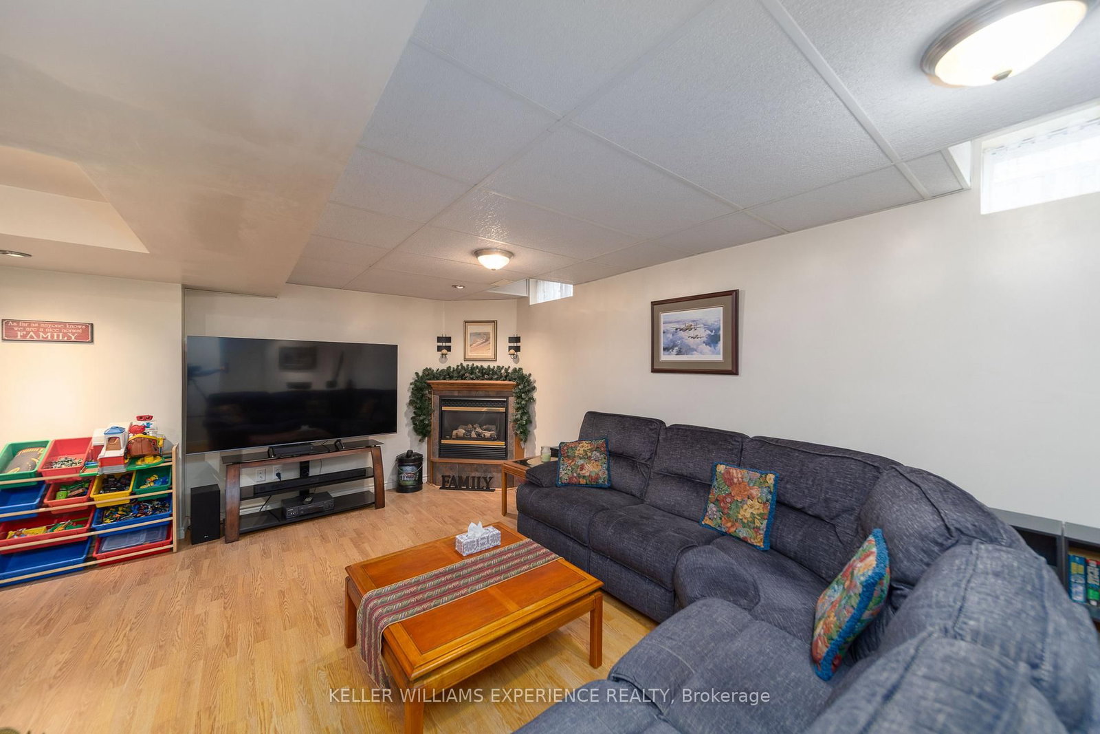 Listing Image 20