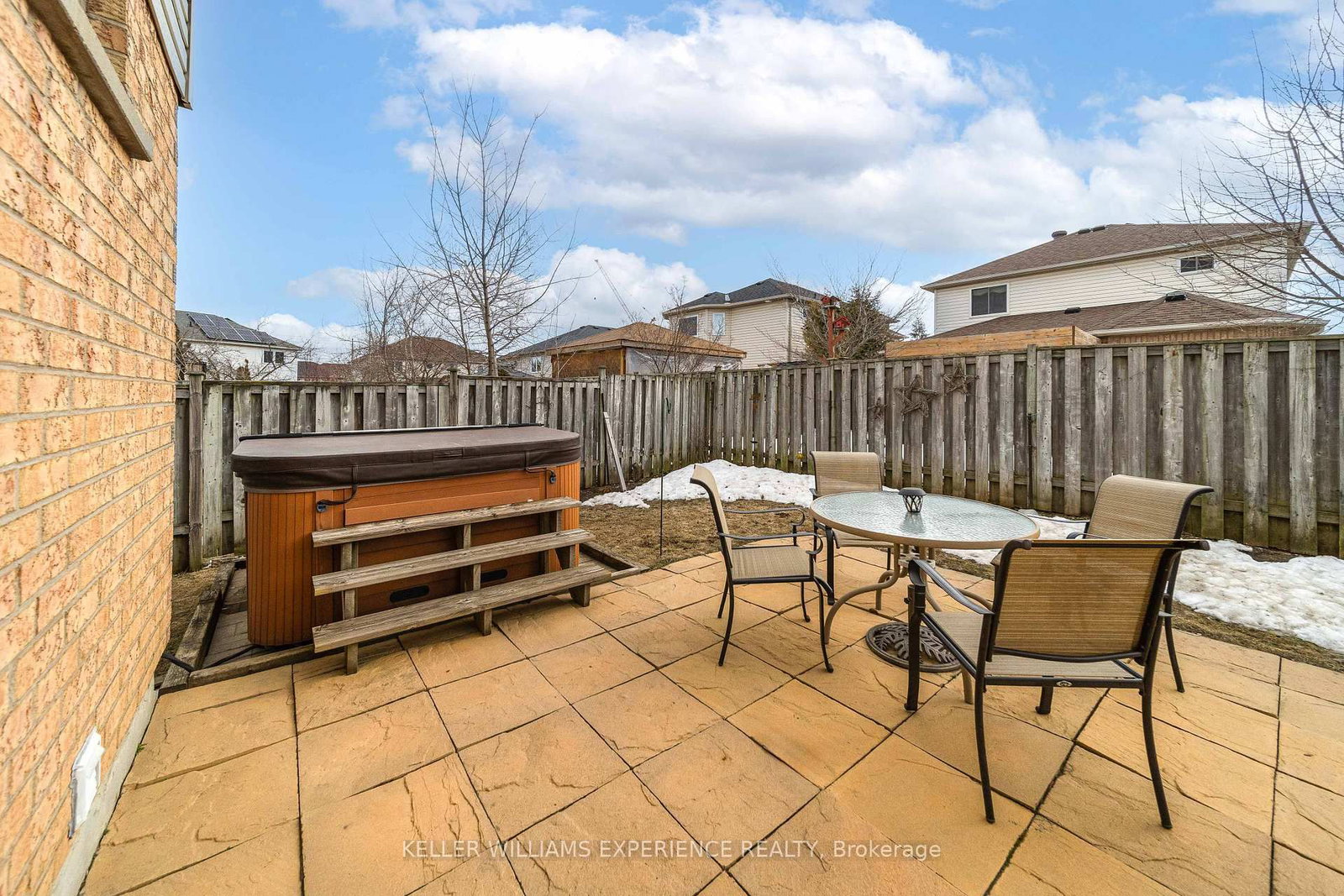 Listing Image 22