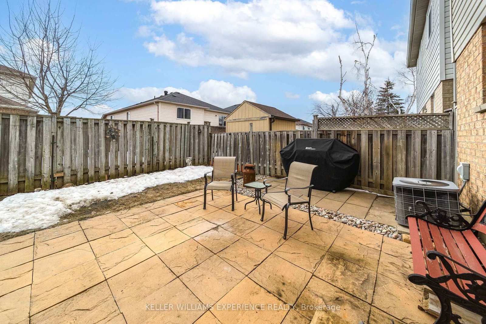 Listing Image 23