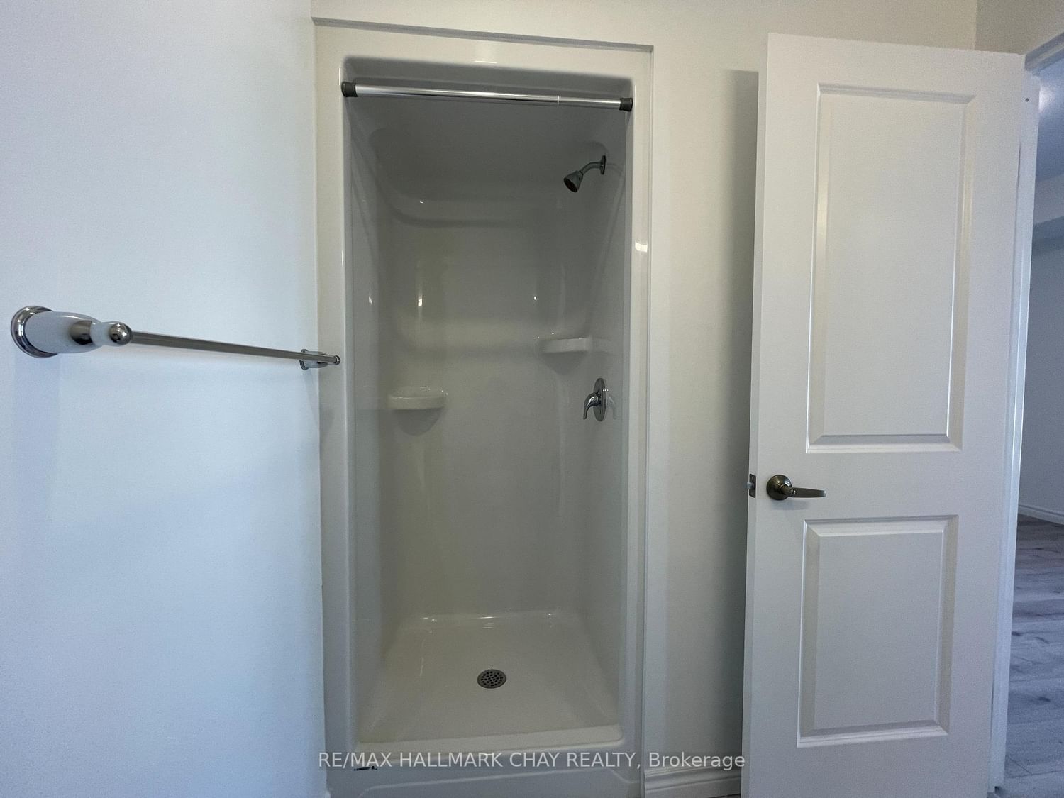 30 Hanmer Street W, Unit 709 - Photo 17