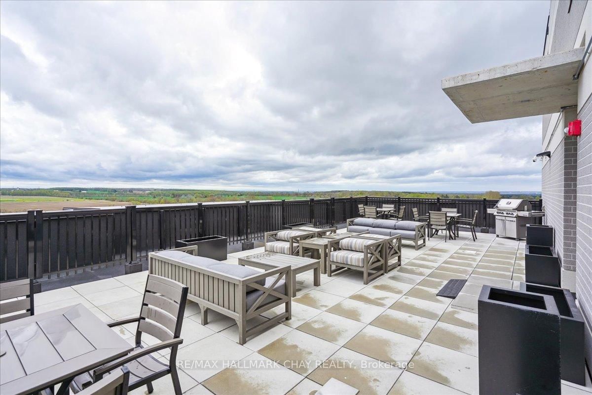 30 Hanmer Street W, Unit 709 - Photo 24