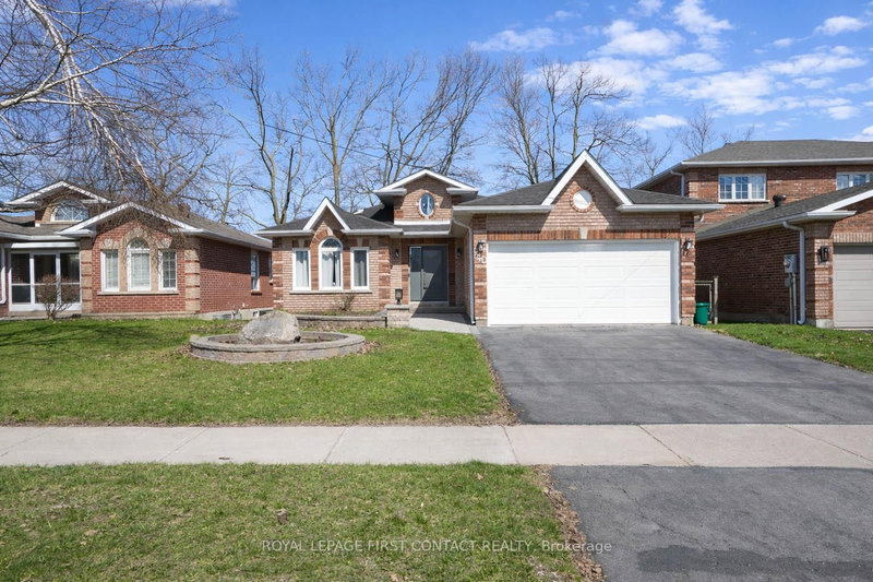 340 Livingstone St W, Barrie, L4N 7C5 | Image 2