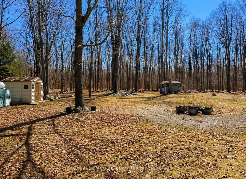 874 Cedar Point Rd, Tiny, L9M 0K1 | Image 2