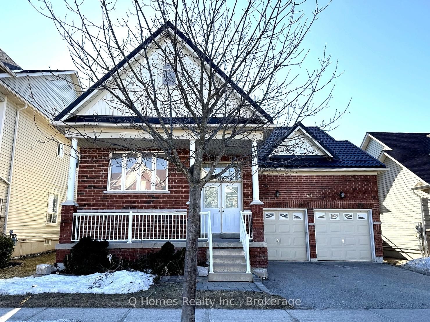 Listing Image 4