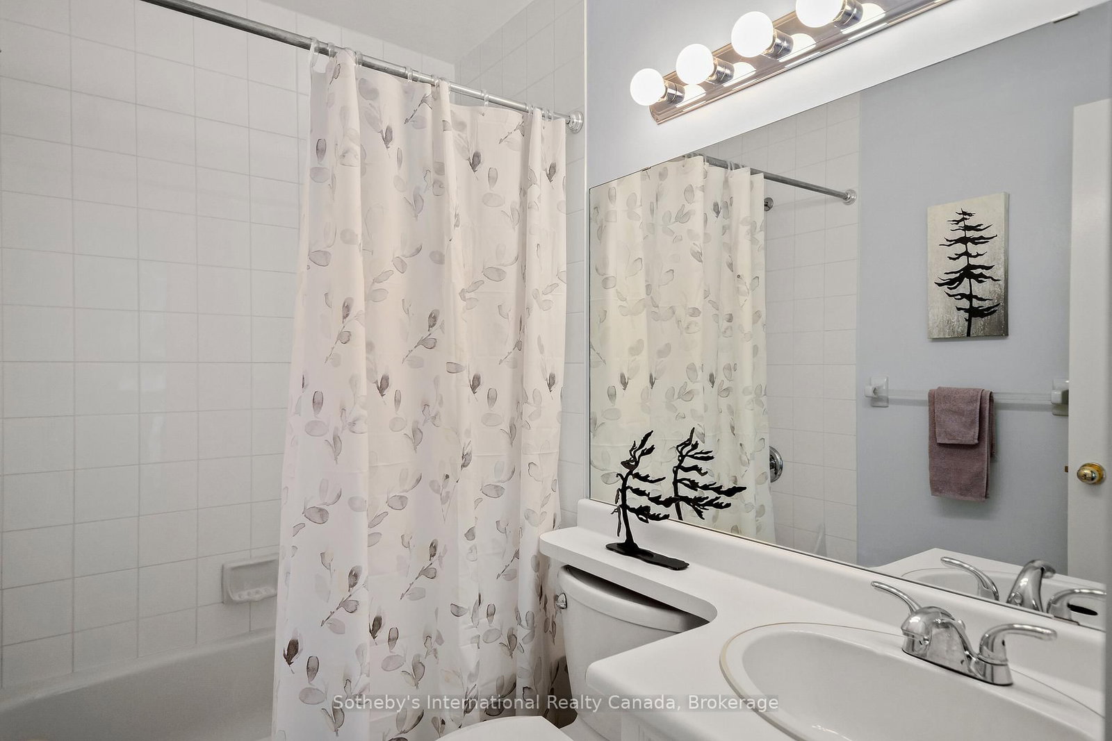 331 MARINERS Way • Collingwood, ON photo 22