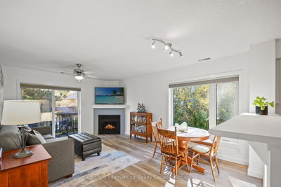 331 MARINERS Way • Collingwood, ON photo 6