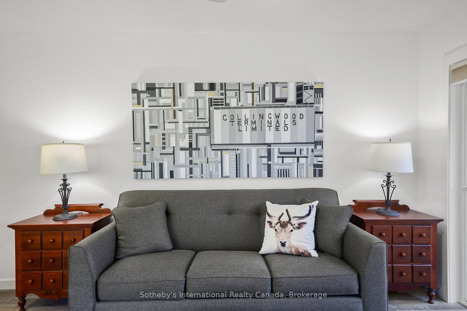 331 MARINERS Way • Collingwood, ON photo 9