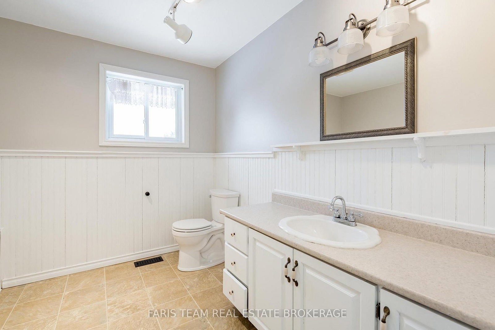 Detached House for sale at 1872 Anderson Line, Severn, Ontario, L0K 1E0 - Rural Severn - MLS: S12931710