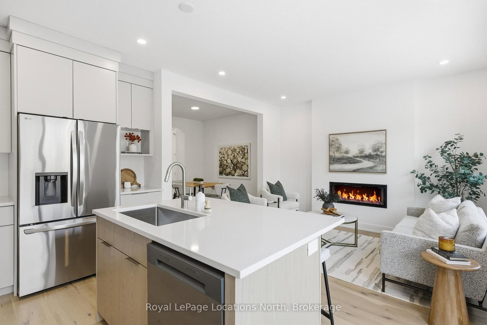 Townhouse for sale at 5 Swain Crescent, Collingwood, Ontario, L9Y 2L3 - Collingwood - MLS: S12932264