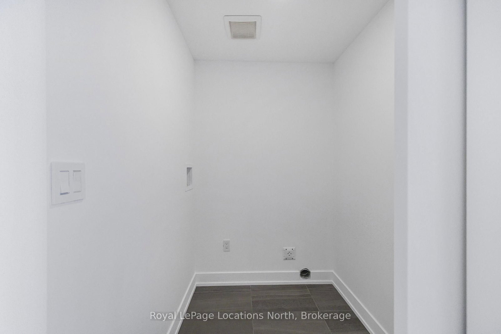 Townhouse for sale at 5 Swain Crescent, Collingwood, Ontario, L9Y 2L3 - Collingwood - MLS: S12932264