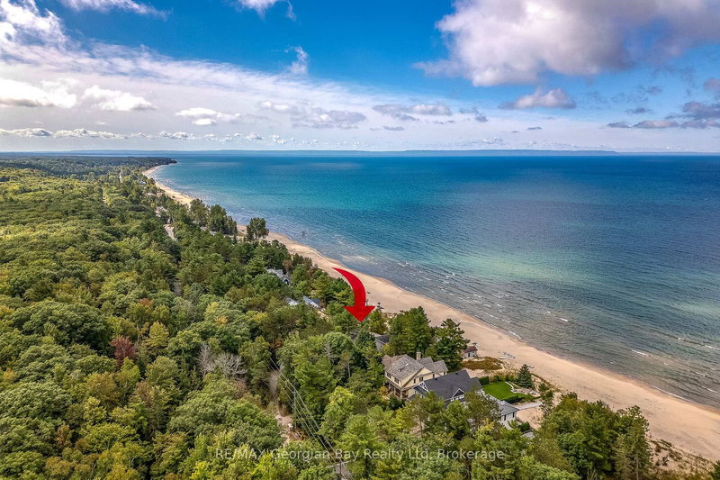 750 Tiny Beaches Rd S, Tiny, L0L 2T0 | Image 2