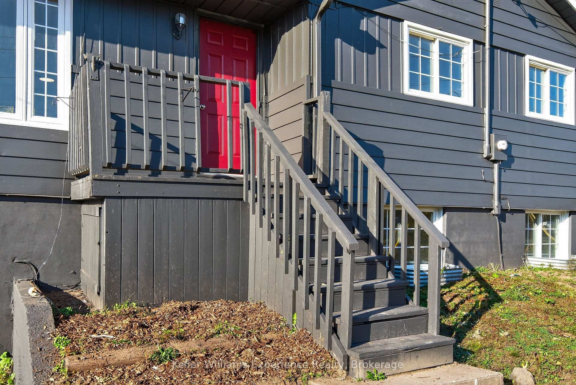 556 Champlain Road