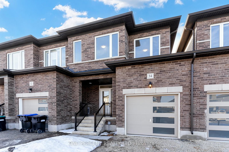 34 Autumn Dr, Wasaga Beach, L9Z 0K7 | Image 2