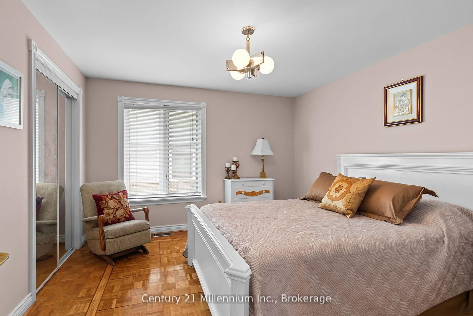 49 32nd Street N - Photo 13