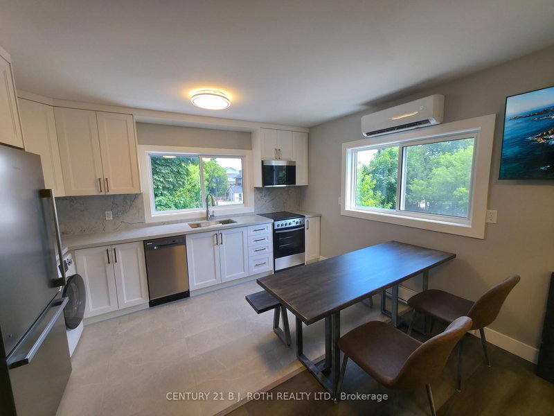 home for lease on 5-82 Albert Street N