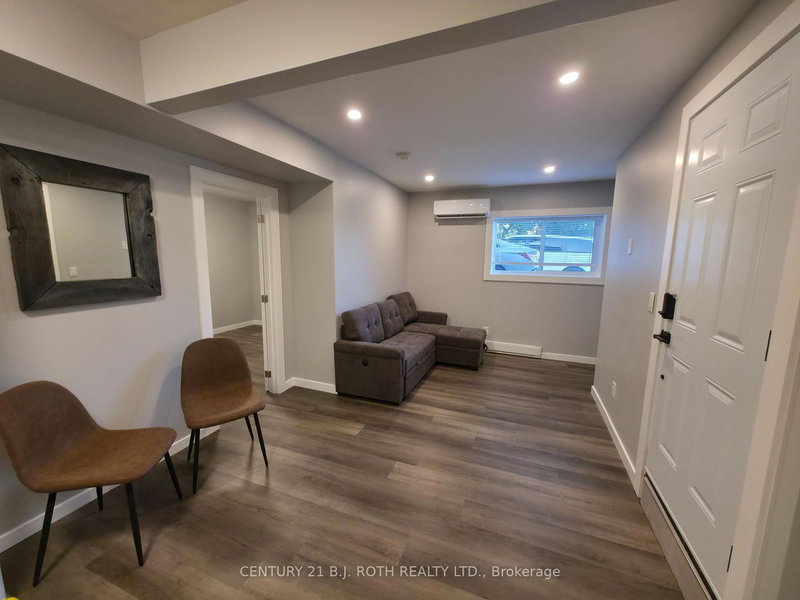 home for lease on 6-82 Albert Street N