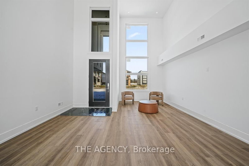 3714 Quayside Dr, Severn, L3V 6H3 | Image 3