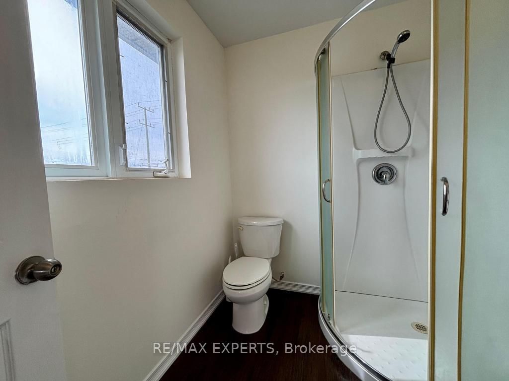 5 Ferndale Drive N, Unit 2 - Photo 15