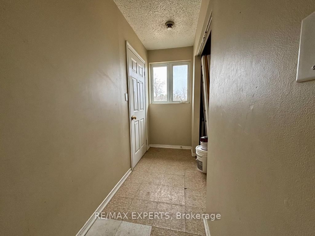 5 Ferndale Drive N, Unit 2 - Photo 20