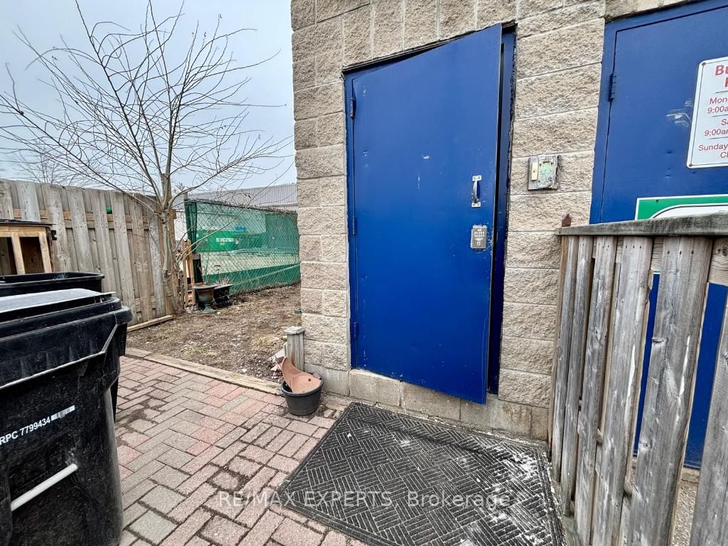 5 Ferndale Drive N, Unit 2 - Photo 24