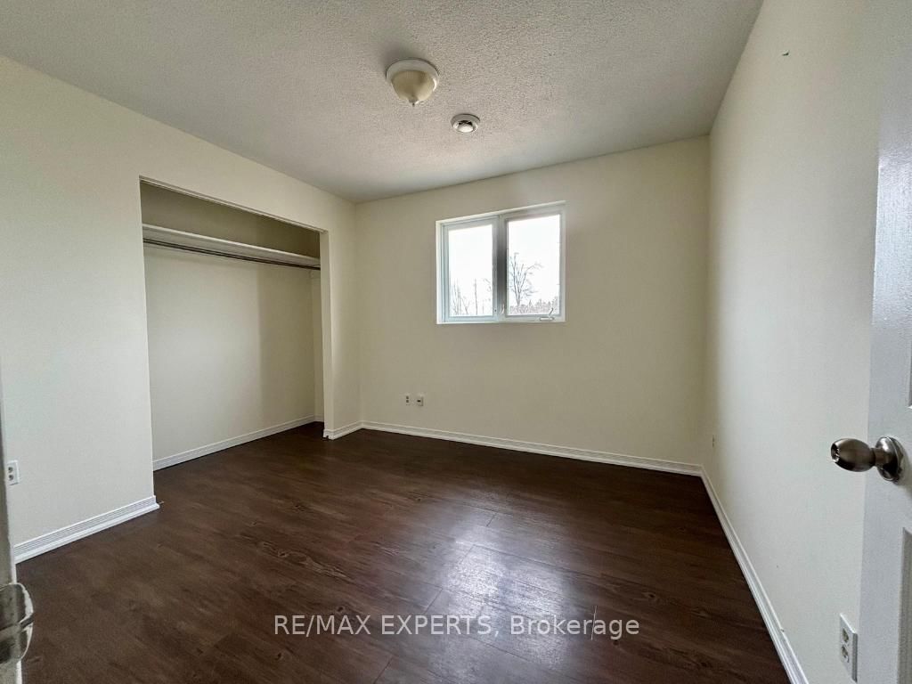 5 Ferndale Drive N, Unit 2 - Photo 8