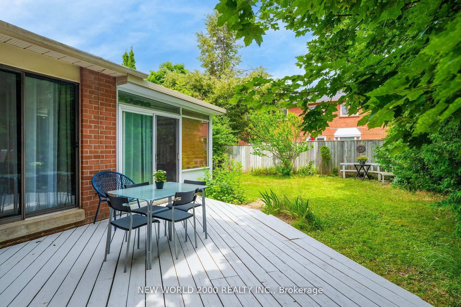 Detached House for sale at 50 Livingstone Street, Barrie, Ontario, L4N 7J2 - West Bayfield - MLS: S12940548