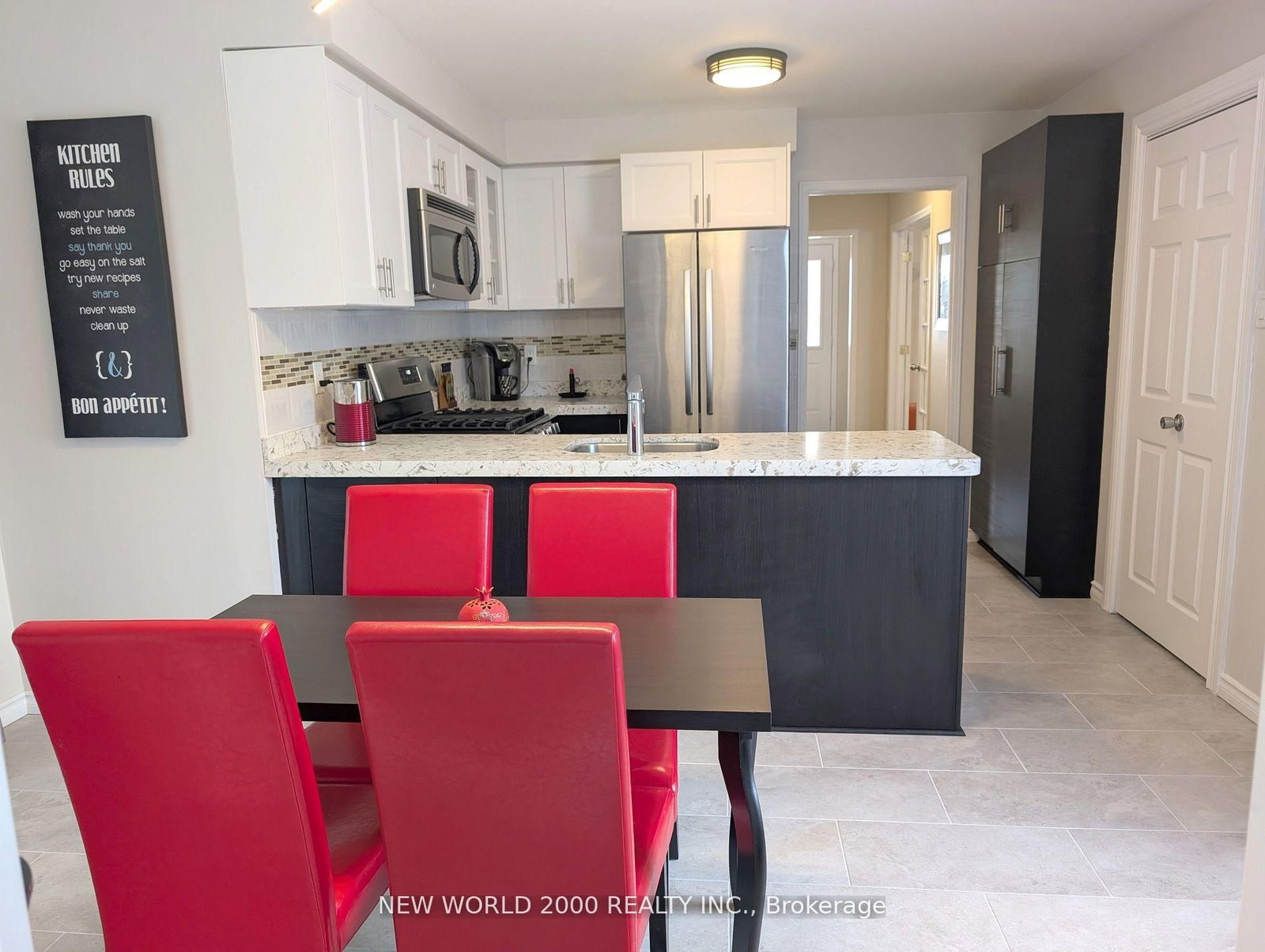 Detached House for sale at 50 Livingstone Street, Barrie, Ontario, L4N 7J2 - West Bayfield - MLS: S12940548