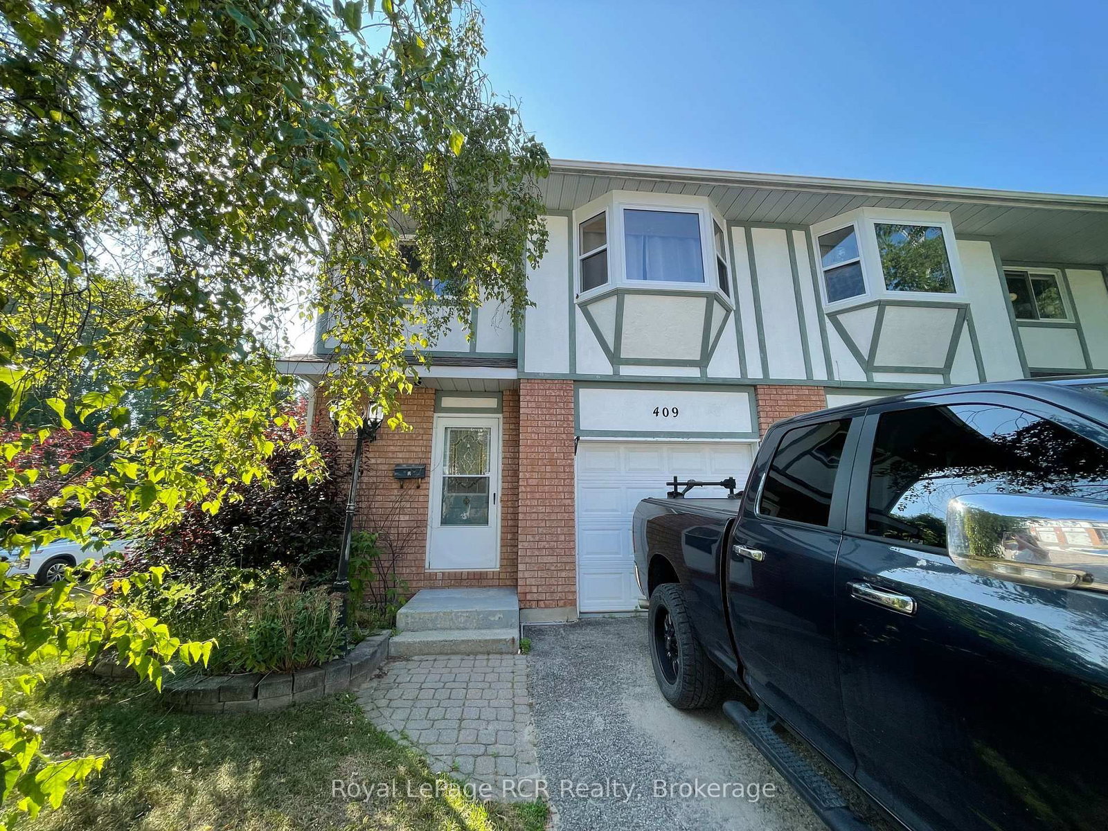 Listing Image 3