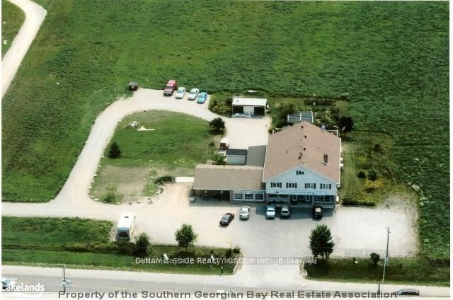 159 Balm Beach Rd E, Tiny, L0L 2J0 | Image 2