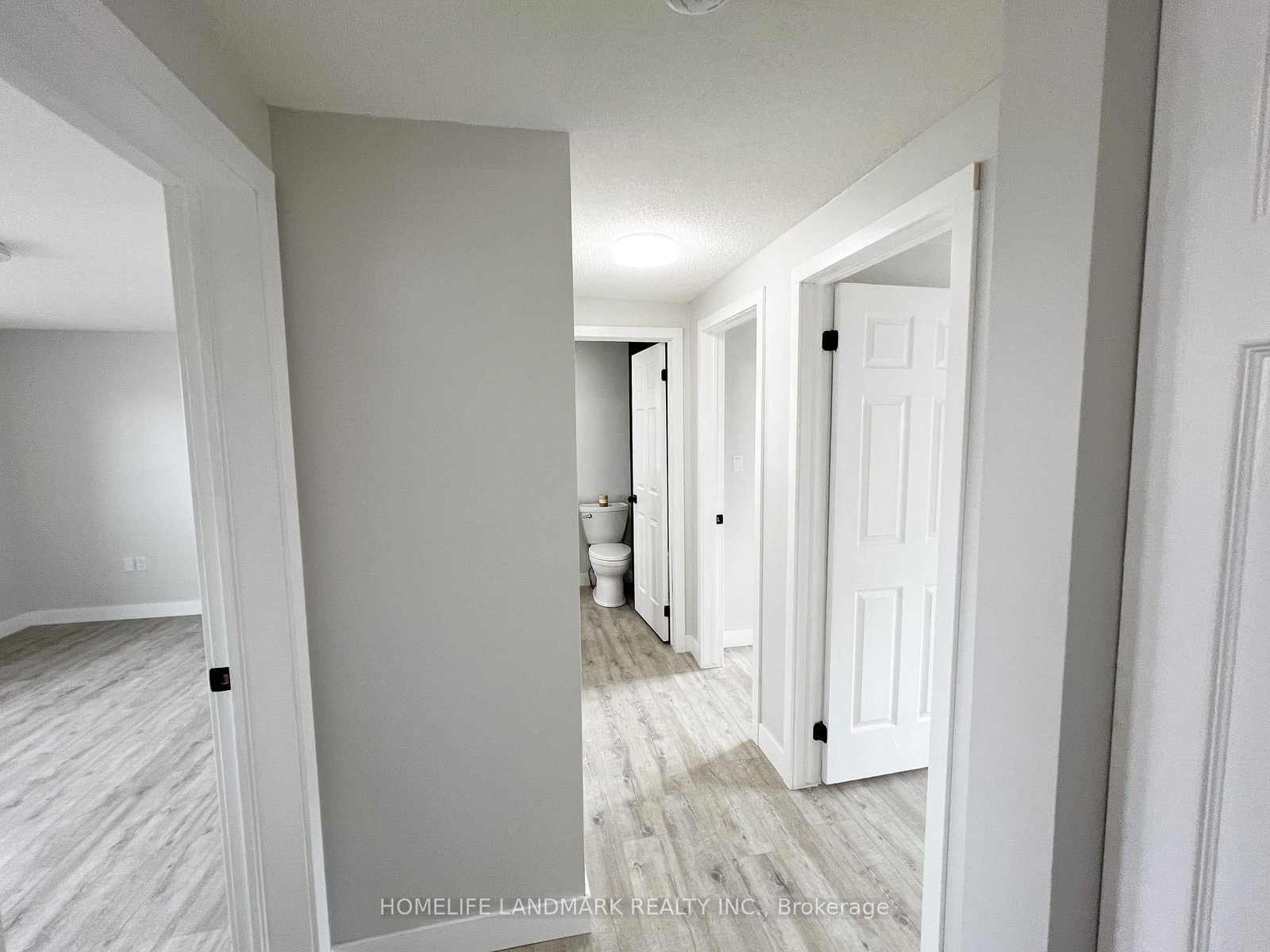 Townhouse for sale at 6 Silver Maple Crescent, Barrie, Ontario, L4N 8T3 - Holly - MLS: S12941386