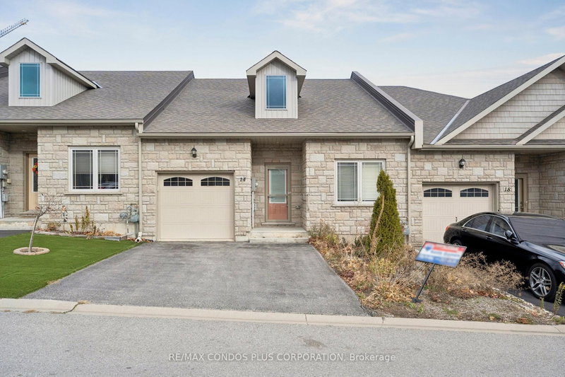 14 Danny Dr, Orillia, L3V 0G3 | Image 3