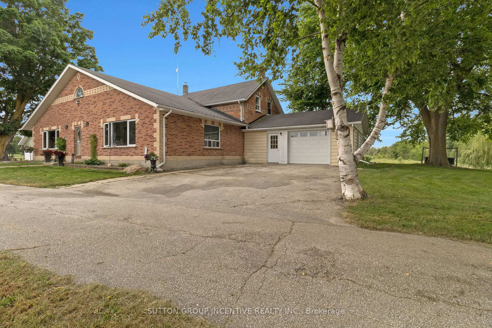 Detached House for sale at 6511 21/22 Nottawasaga Sideroad, Clearview, Ontario, L0M 1S0 - Rural Clearview - MLS: S12942660