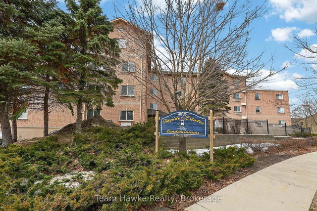 PH4 - 4 Beck Boulevard