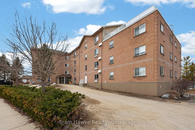 PH4 - 4 Beck Boulevard